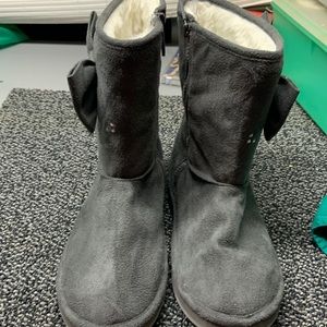 Winter boots